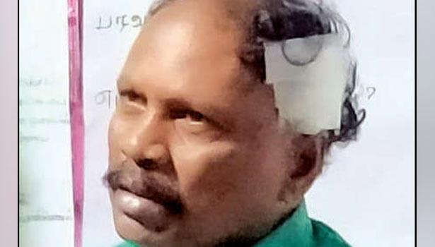 202009221655471783_Tamil_News_thiruverkadu-near-try-to-murder-assassinate-AIADMK-excity_SECVPF