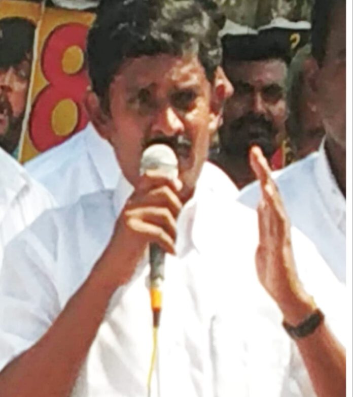 cc438414-f129-4ffe-9772-069871ec8c96