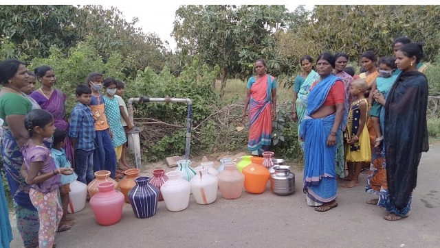 B7CC2D9B-A54B-4BB5-BCB5-0C112D8106DE