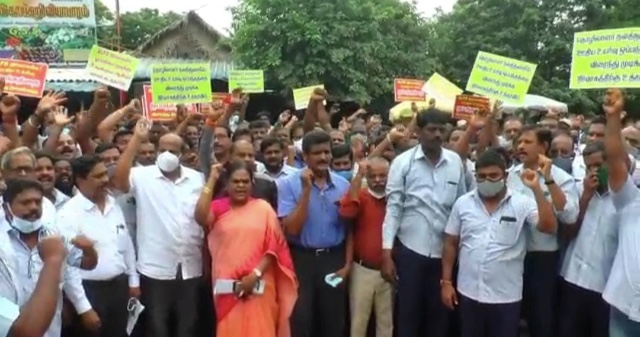 EFD08FB8-C420-4E5E-9C4D-1D76AC79CBA2