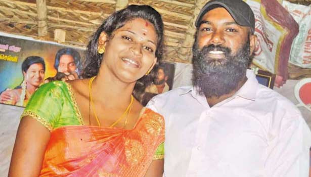 202109190724459562_Tamil_News_tamil-news-Cuddalore-near-Rowdys-wife-stabbed-to-death_SECVPF