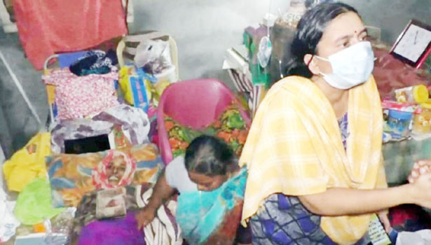 202110091400115438_Tamil_News_Tamil-News-Sisters-prayed-for-7-days-to-keep-rotten-body-of_SECVPF