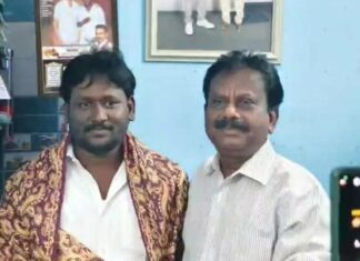 தவெகவில் இணைந்தார் அதிமுக முன்னாள் MLA.